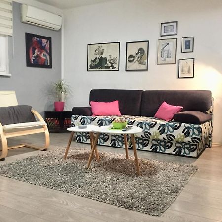 Apartment Inn Free Garage,Public Parking Szarajevó Kültér fotó
